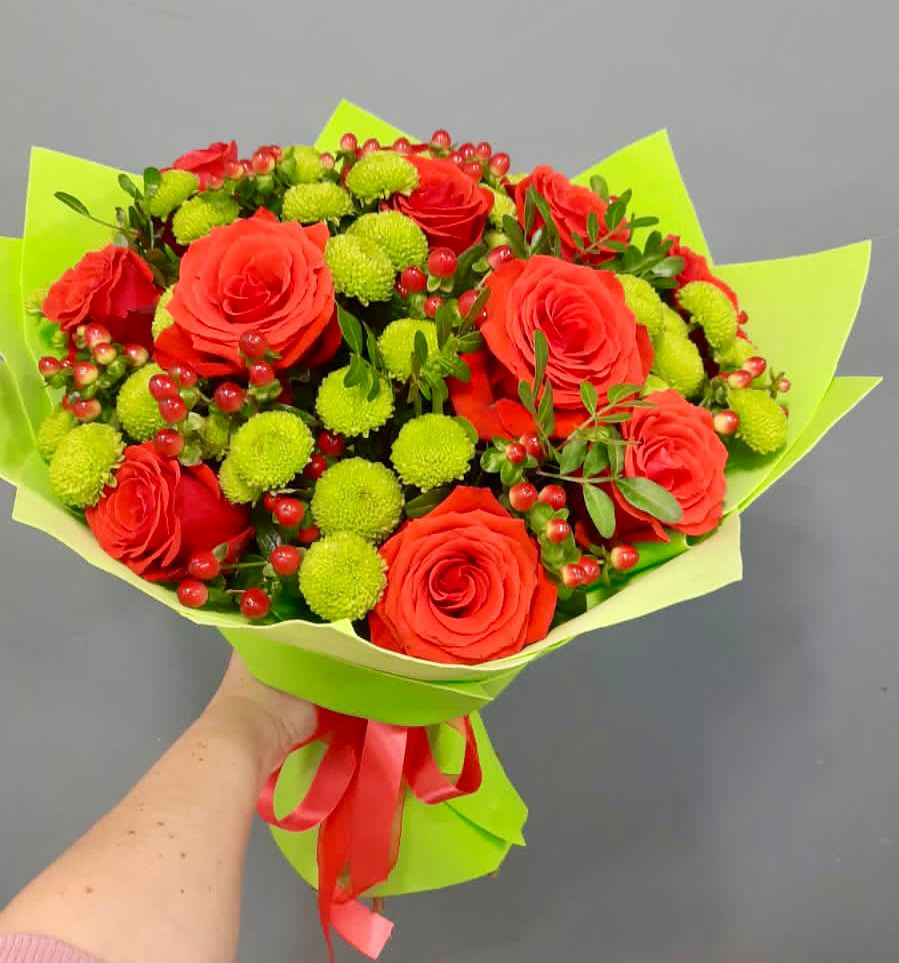 Букет признание в Агинском Букет цветов из: Хризантемы и Розы в Агинском