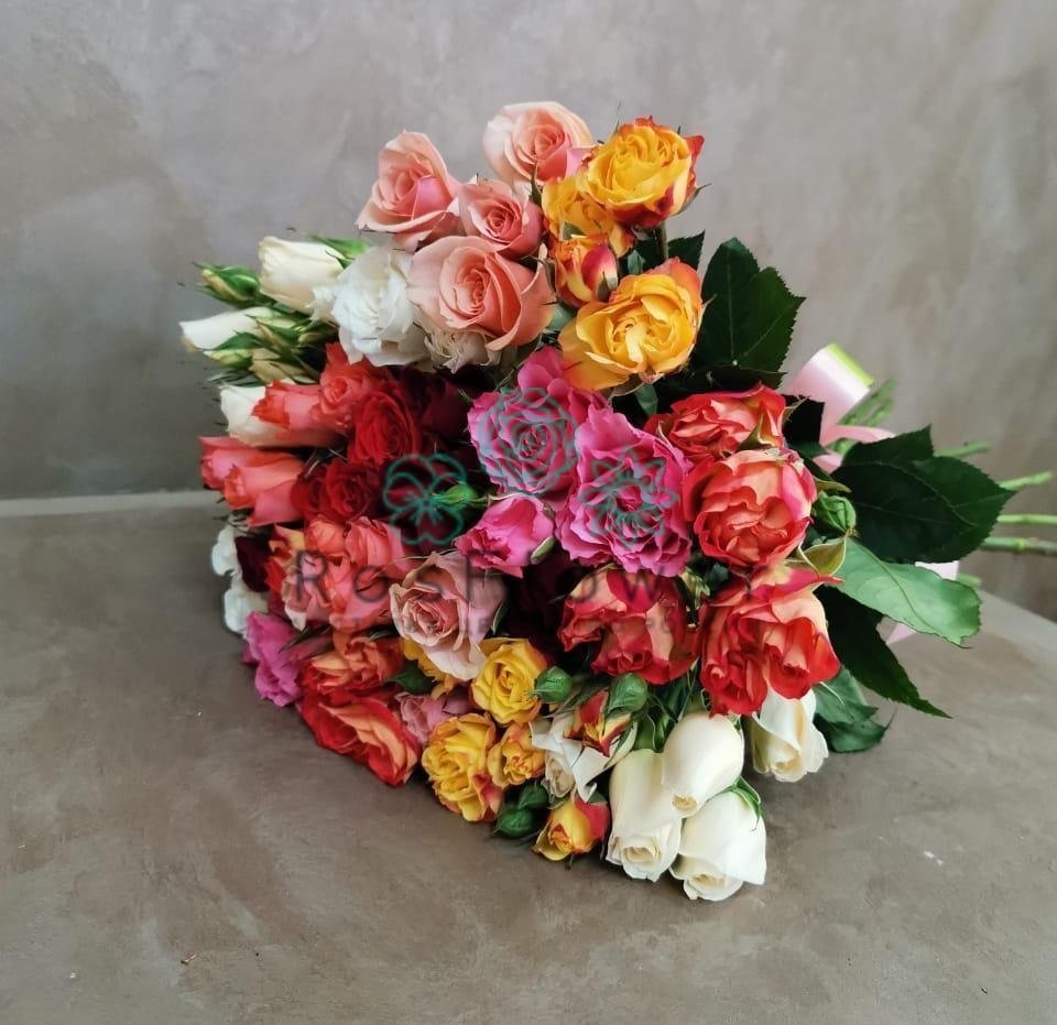 Букет пестрое настроение в Агинском Букет цветов из: Розы в Агинском