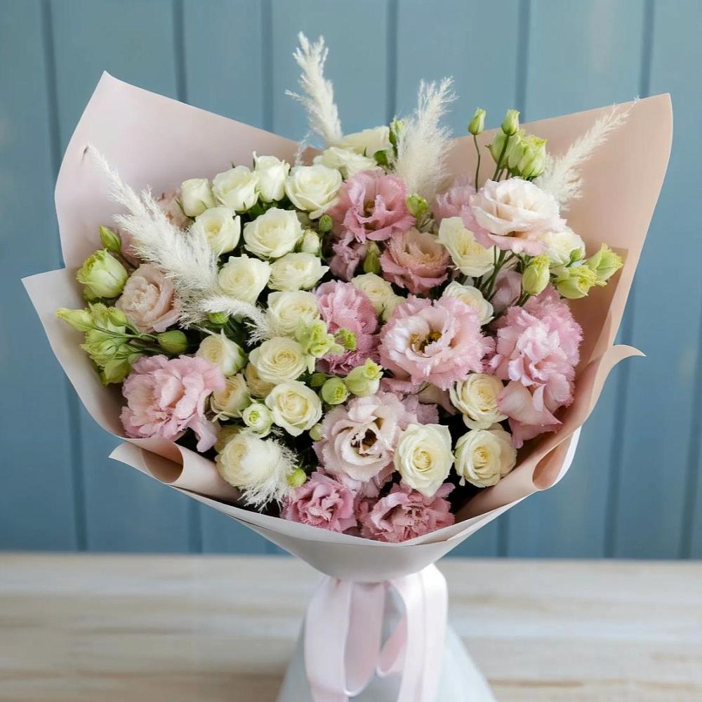 Букет цветов из: Альстромерии и Розы в Агинском