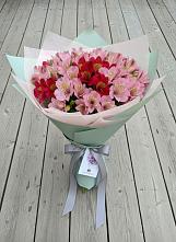 Букет цветов из:  Альстромерии в Агинском