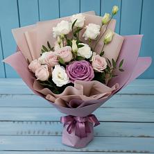 Букет Легкое дыхание в Агинском Букет цветов из: Розы и Лизиантусы в Агинском