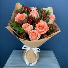 Букет Сплетённые любовью в Агинском Букет цветов из: Розы и Альстромерии в Агинском