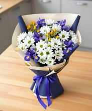 Букет цветов из:  Розы, Ирисы и Хризантемы в Агинском