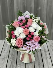 Букет цветов из:  Альстромерии, Гвоздики, Розы и Хризантемы в Агинском