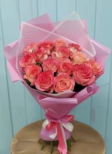 15 Розовых роз Равель в Агинском Букет 15 Розовых роз Равель в Агинском